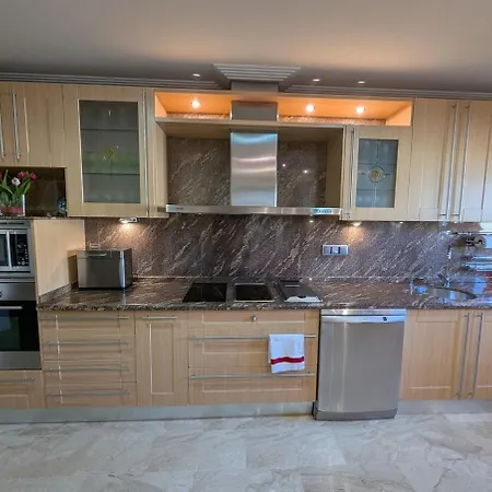 דירה Atico Oasis